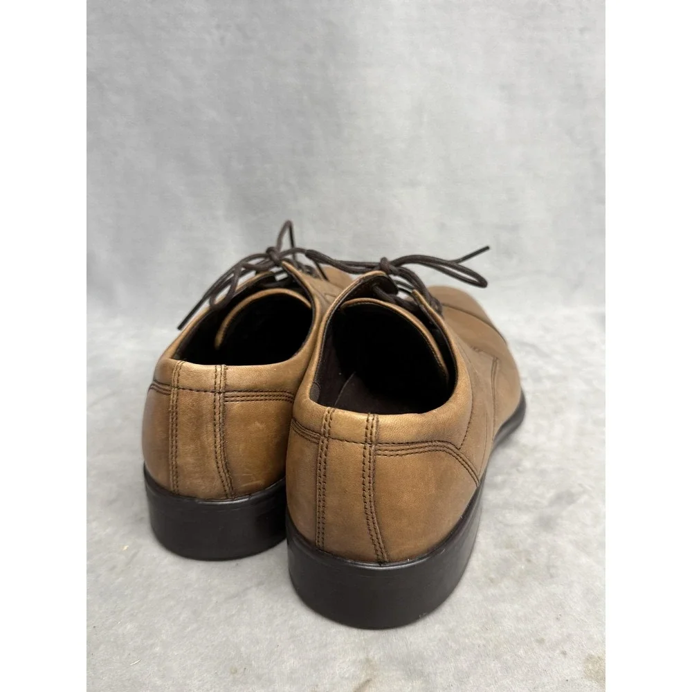 Ecco brand model